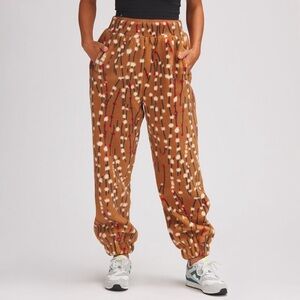 Women’s Printed Sherpa Jogger - Size S